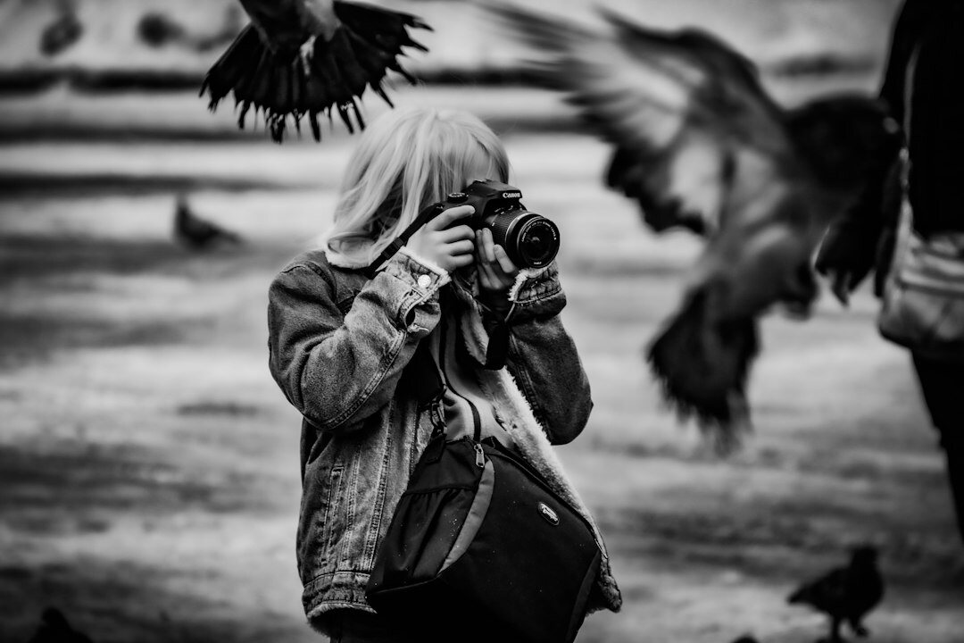 photographer taking street photos